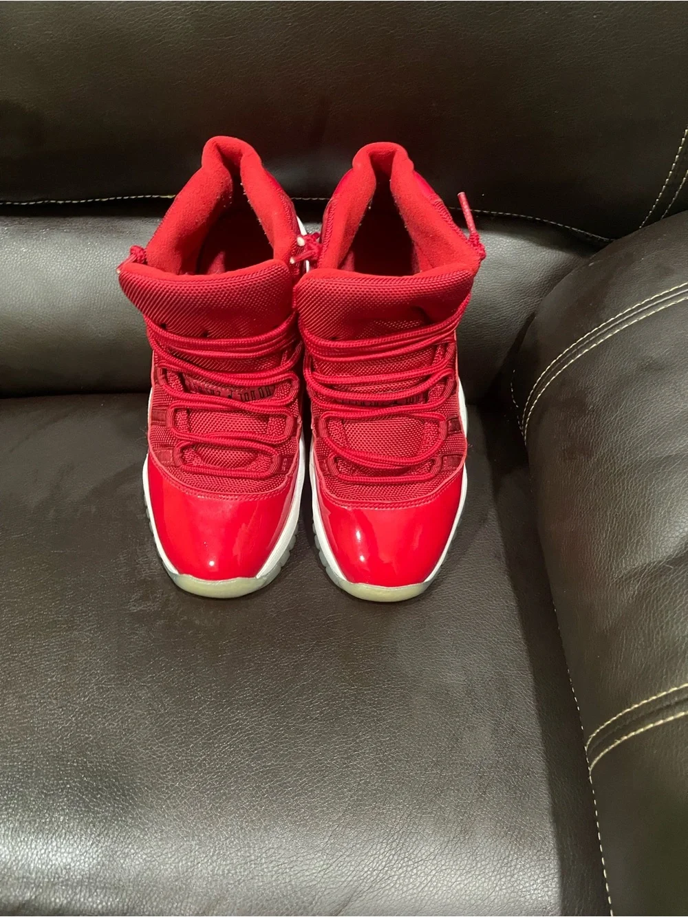 Nike Air Jordan 11 Retro  Mens Size 4.5